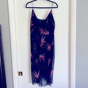 Really pretty high-low cut dress